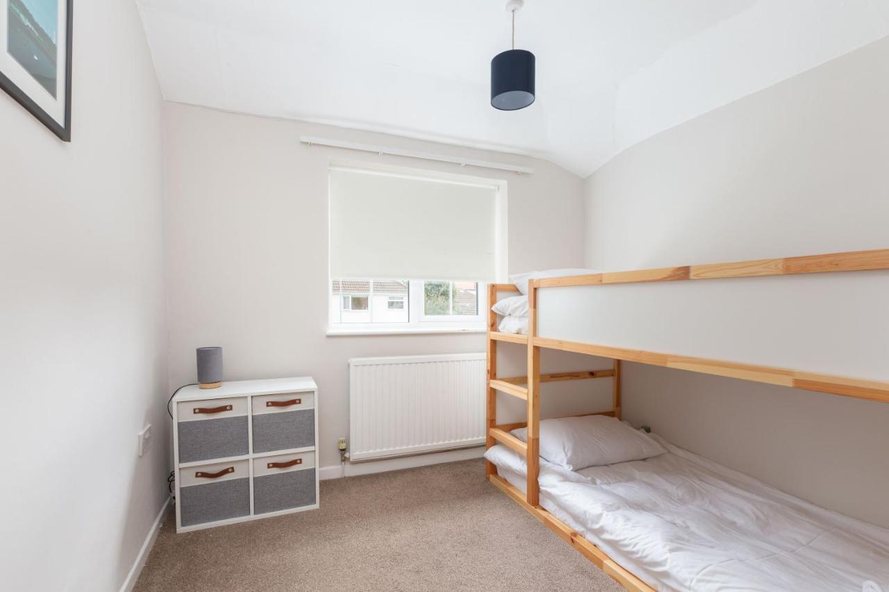 Charles Alexander Short Stay - Moorway House Poulton-le-Fylde Exterior foto